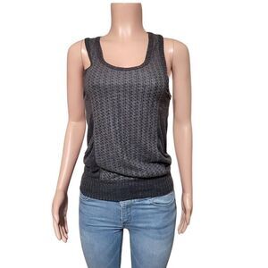 Lux gray knit crochet sleeveless tak top with pockets M